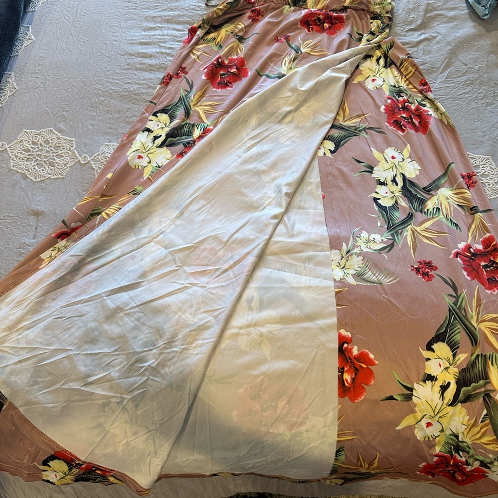 Woman’s dress size M